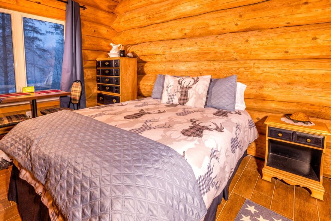 Bed and Breakfast Domaine De La Giroux-Ette La Patrie Esterno foto